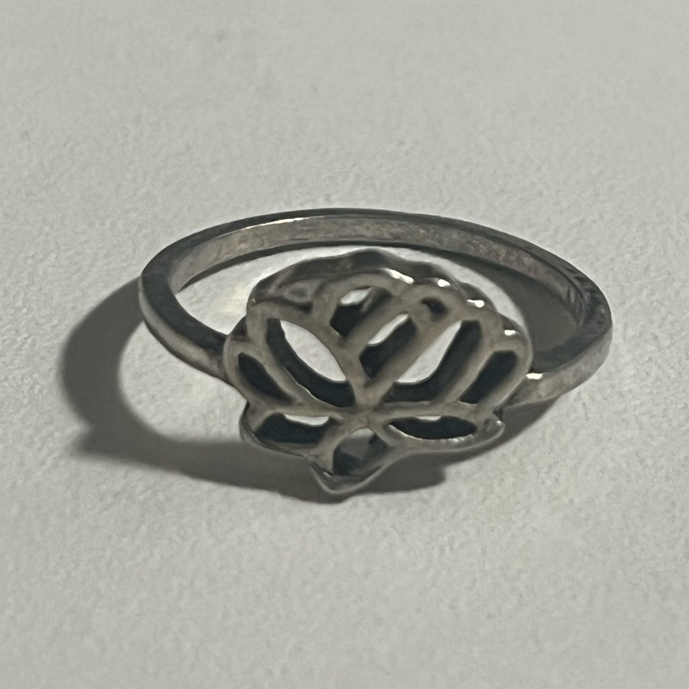 ❤️‍🔥BOGO FREE boutique silver handmade yogi lotus leaf ring women’s 7.5 7